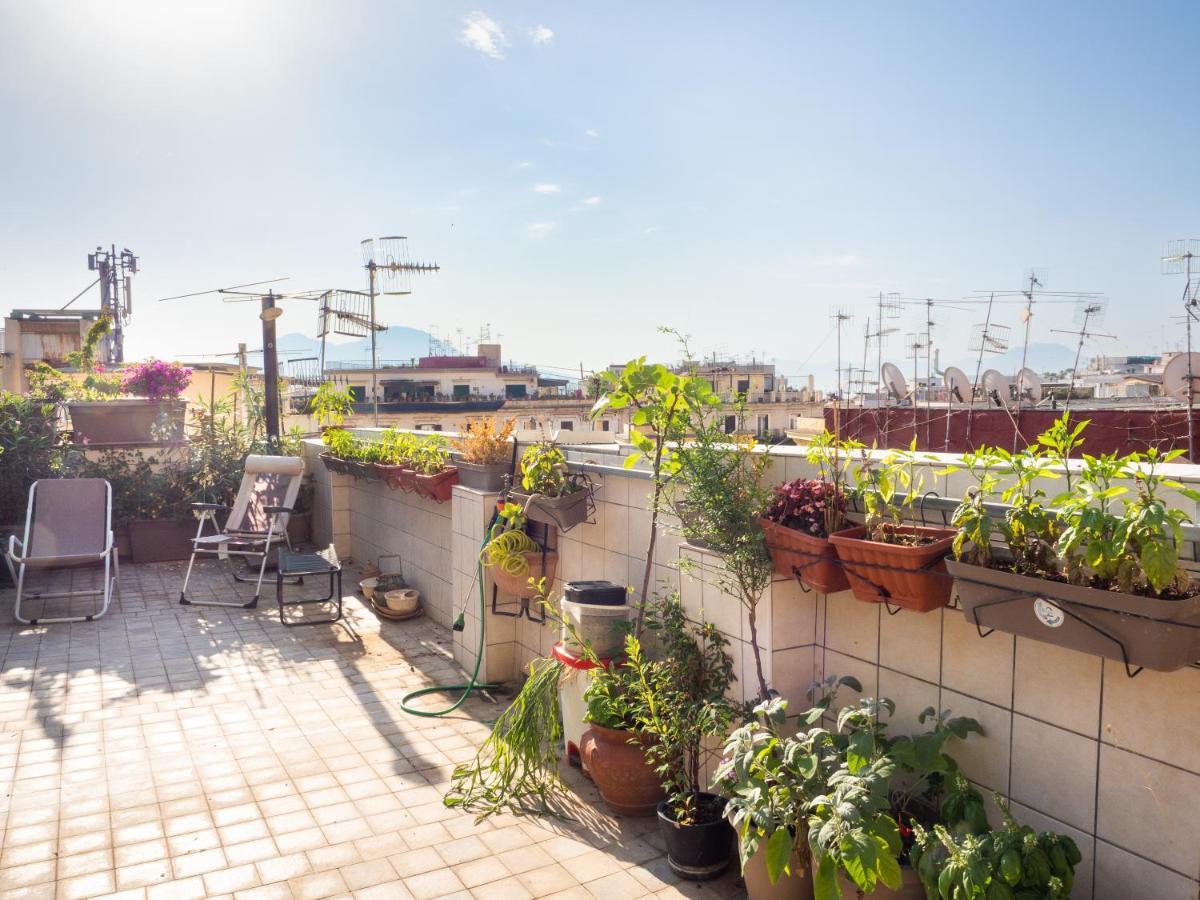 The Heart Of Naples - Neapolitana Apartment Exterior photo